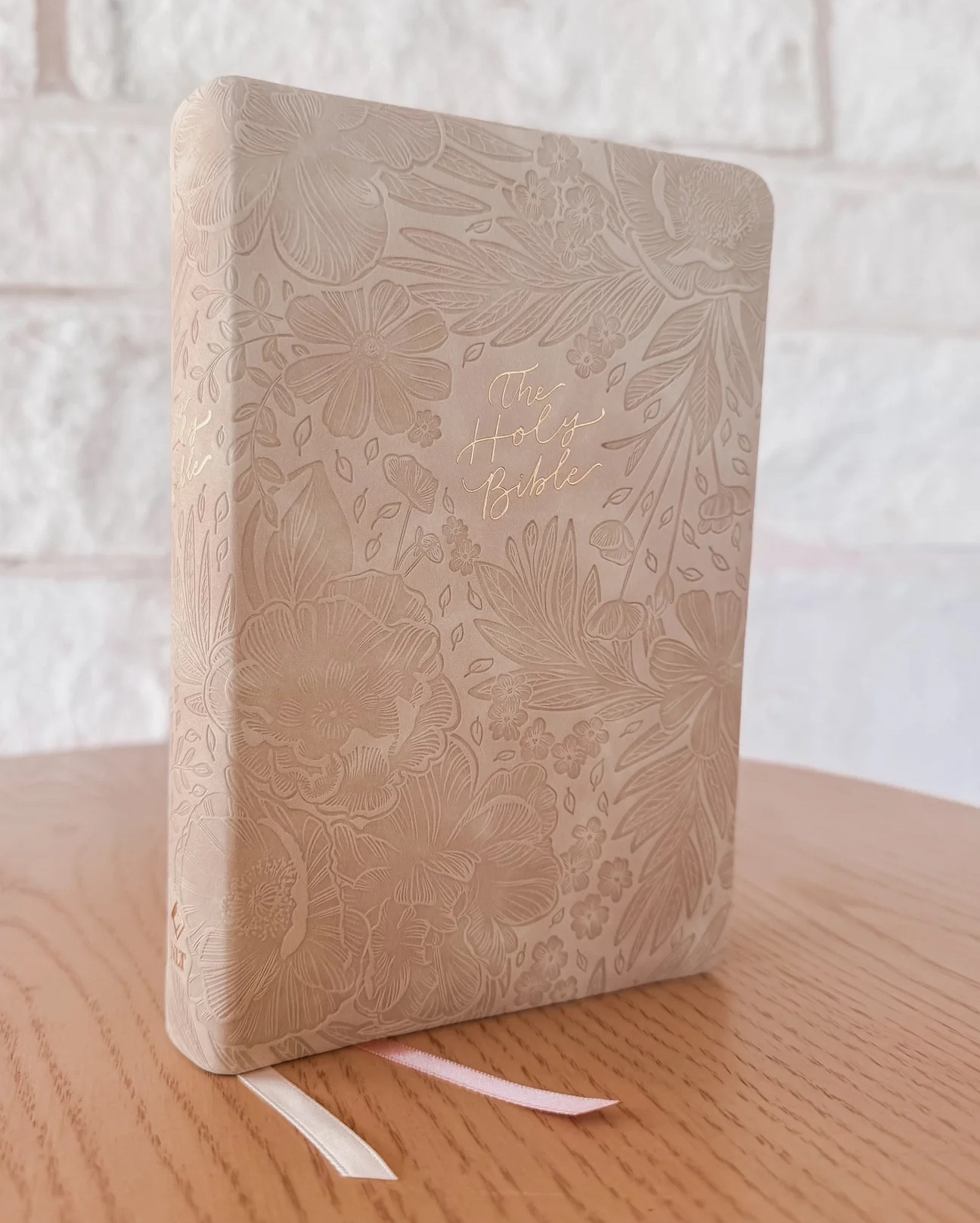 Bibles + devotionals I’m loving 🥰

#LTKGiftGuide #LTKFamily #LTKU