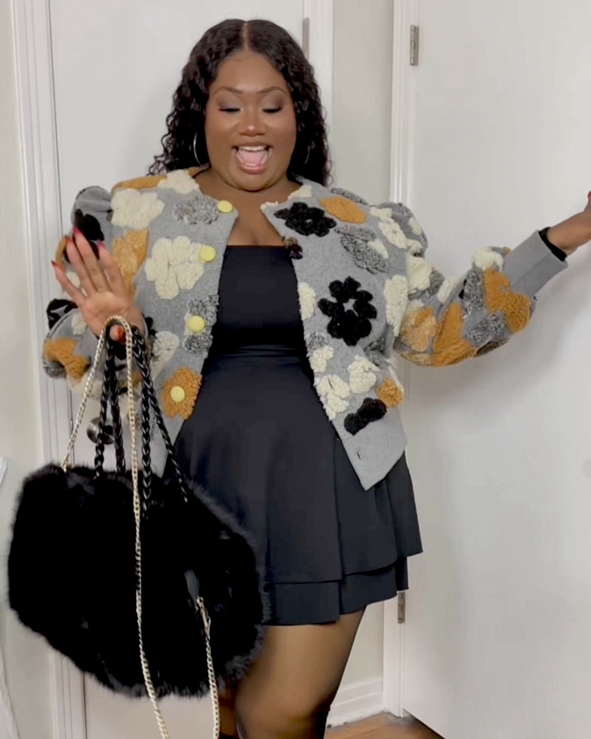 This floral jacket is doing all the talking 🌸
Easy throw-on, instant outfit upgrade.

Wearing a 2X

#LTKootd #LTKPlusSize #LTKBeauty