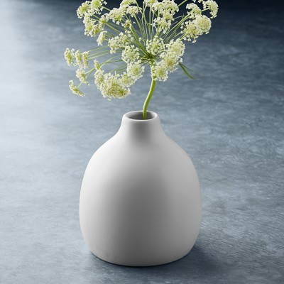 Open Kitchen by Williams Sonoma Bud Vases, Matte White | Williams-Sonoma