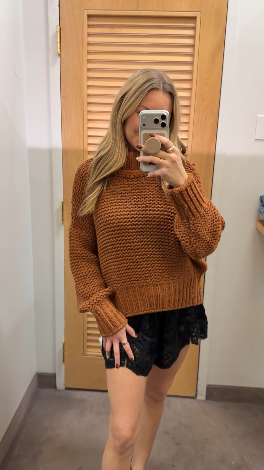 This sweater is perfect for fall 

#LTKGiftGuide #LTKHoliday #LTKSeasonal