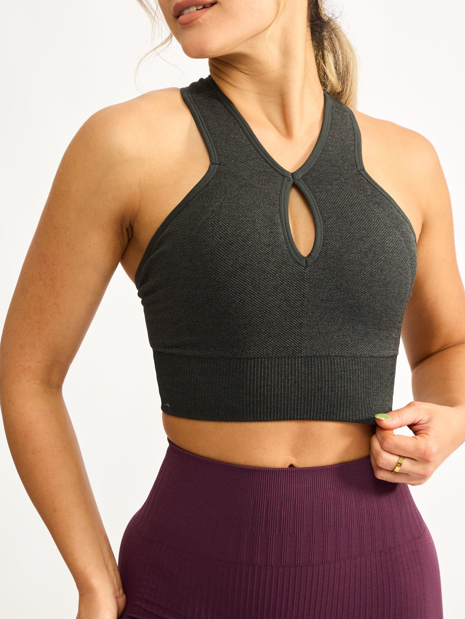 Sphynx Seamless Sports Bra - Charcoal | Buffbunny Collection