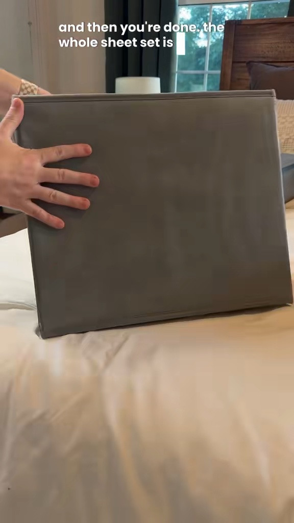 If you want to keep a more organized home, these sheet organizers are a must.

Home organization, organized Home, linen closet organization, sheet organizer, sheet organization, Home organization

#LTKHome #LTKOver40