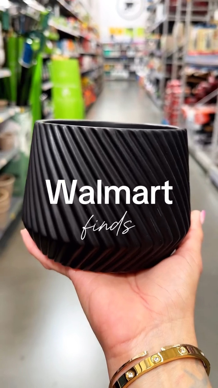 This is not a candle holder, it’s a pretty ceramic planter. YES!! 🙌🏻✨

✨You can get it for only $5

➡️ Comment SHOP I’ll be sending the link! 

✨SAVE | LIKE | SHARE | FOLLOW 

✨Follow @camilaestrella.lifestyle to
more like this 🫶🏻

Decor | Home decor ideas | home decor inspiration | Interior design | Boujee on a budget | Affordable home decor | Neutral Colors | modern home

#boujeeonabudget 
#interiordesign #homeinspiration #walmartfinds #inspohome #homedecor #decorideas #decoration

#LTKVideo #LTKSeasonal #LTKHome