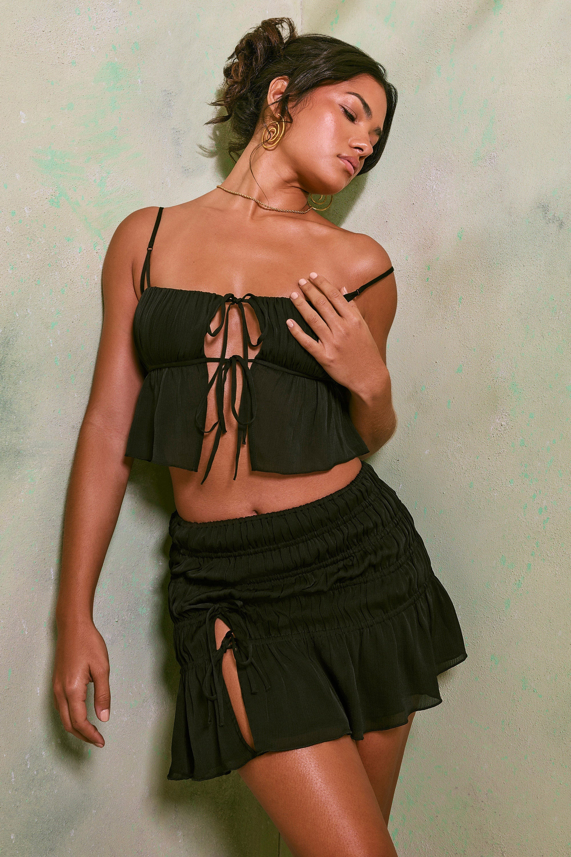 Shirred Thigh High Split Mid Rise Mini Skirt in Black | Oh Polly