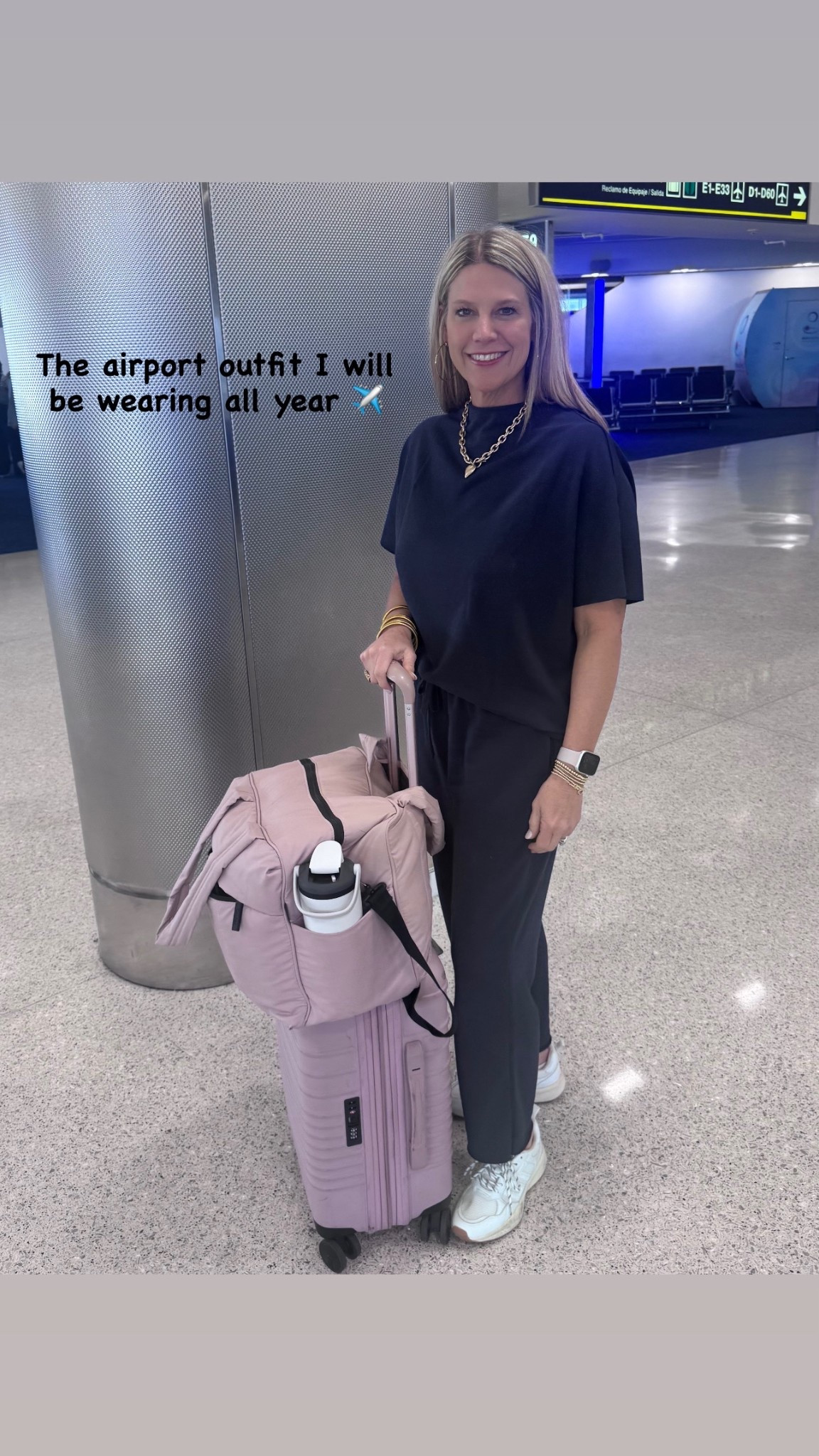 Airport outfit I’ll be repeating all year ✈️ Comfortable, cute, and carry-on approved 🤍 Linked everything on my LTK in my Bio or comment “Travel” and I will sen you all the details! 

Comment TRAVEL below to receive a DM with the link to this post on my LTK ⬇ https://liketk.it/5UU3p #ltktravel #ltkmomlife #ltkootd
