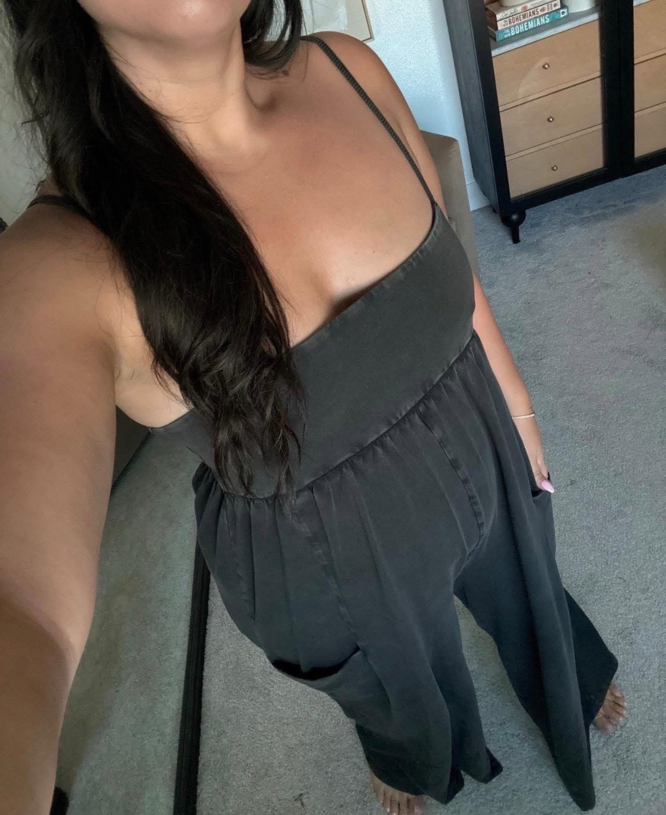 Casual midsize spring OOTD💐 size XL, also linking a similar option!

midsize fashion, midsize style, spring romper, spring jumpsuit, Facebook 