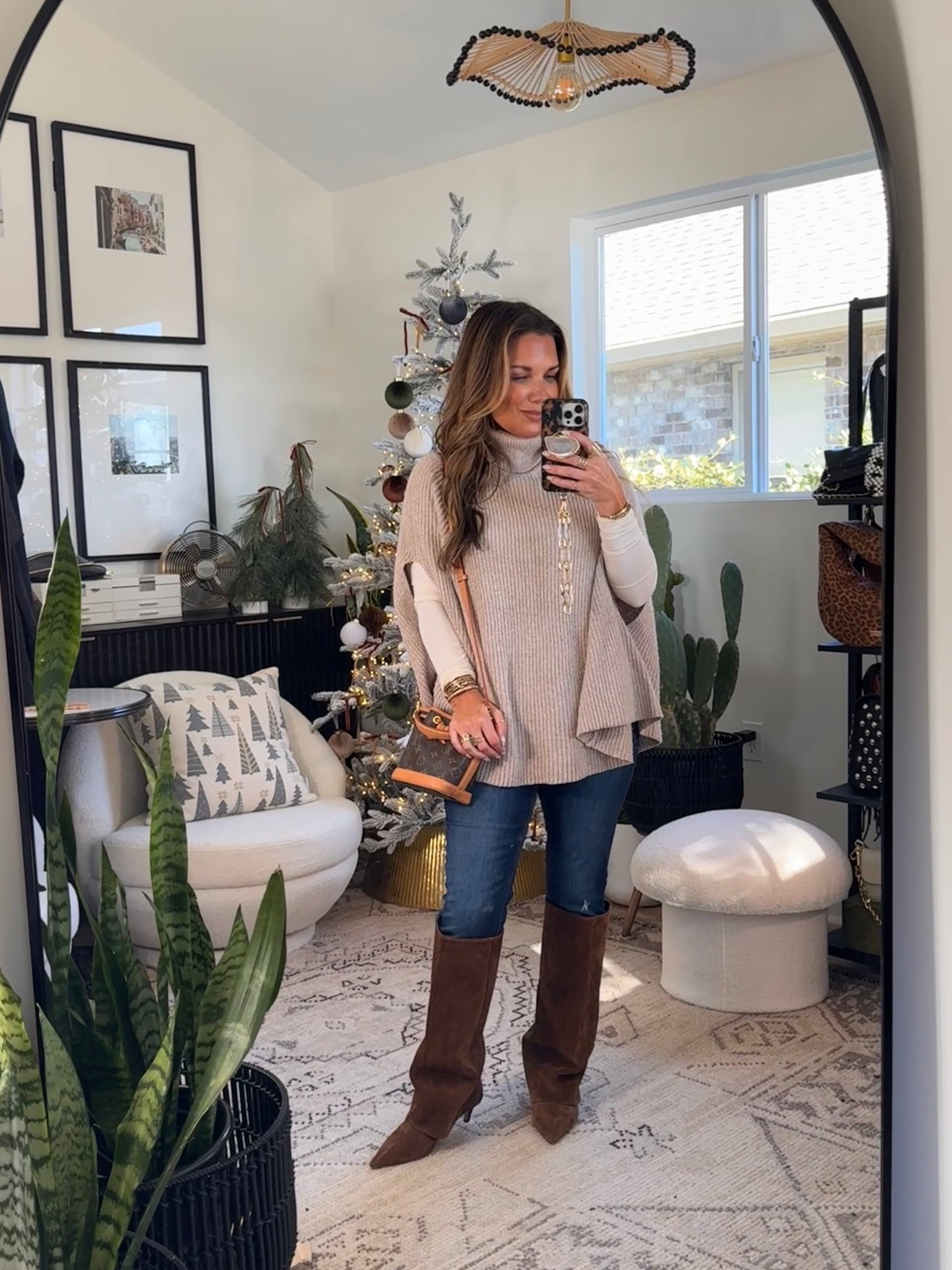 Elevated Thanksgiving outfits that you can put together with pieces you already own!!!
Wearing size medium in poncho sweater. 
And, these are hands down the comfiest skinny jeans. I have been wearing them for five years. They are the Lauren Conrad brand from Kohl’s. SO GOOD!! I’m in a size 6 petite. 


#LTKPetite #LTKSeasonal #LTKOver40