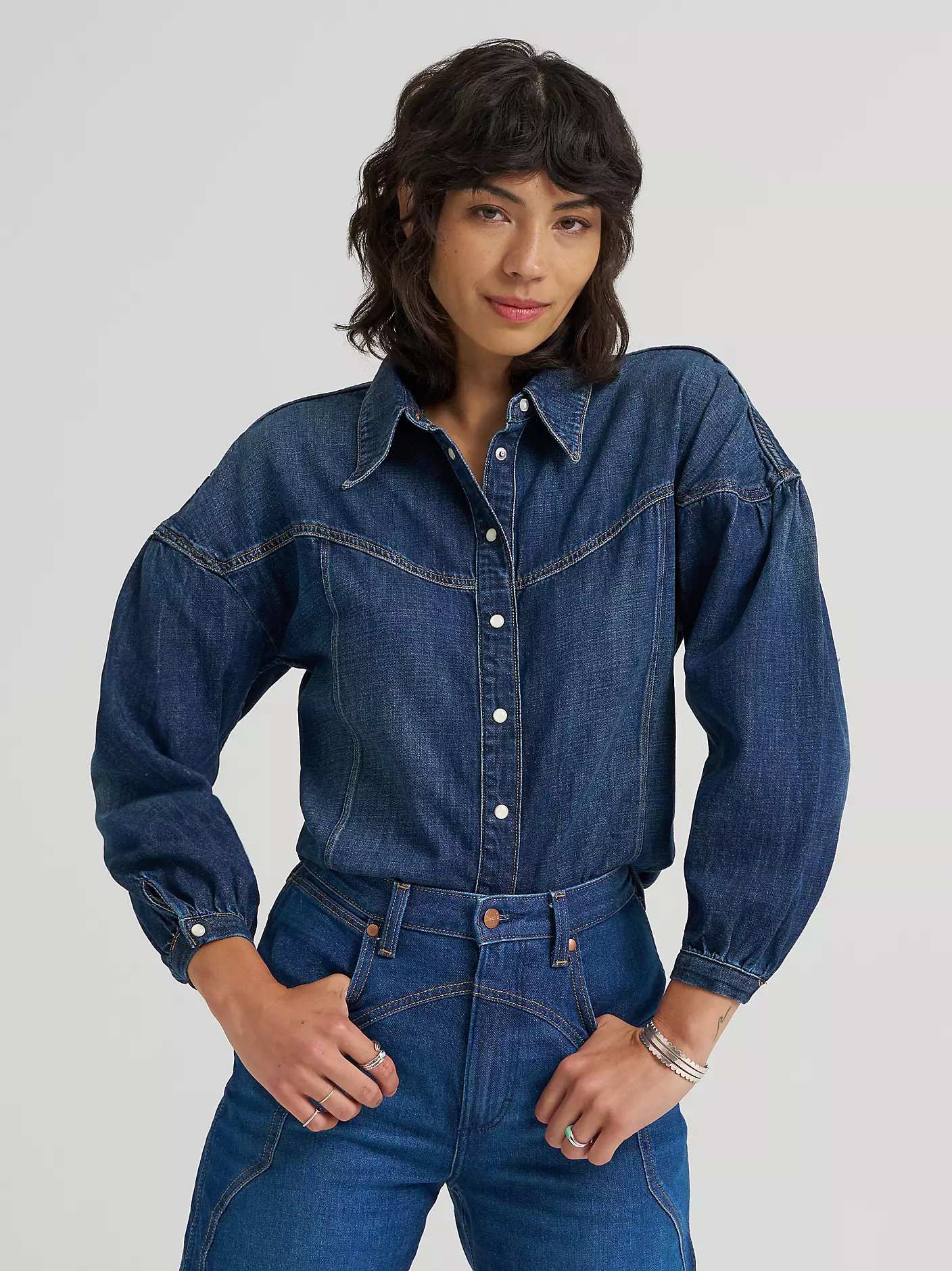 Women's Pintuck Shirt | Wrangler