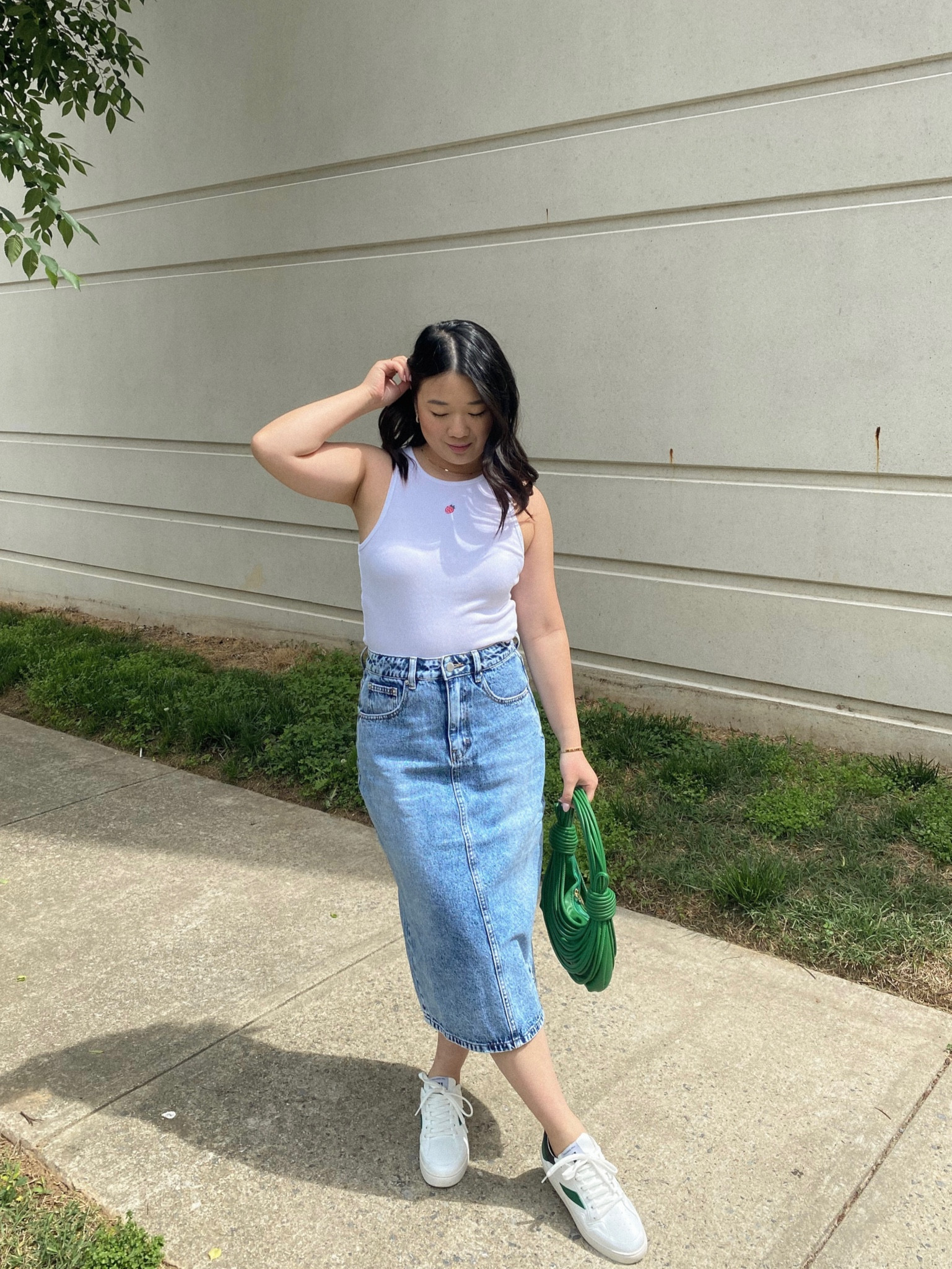Buy jean skirt and sneakers Outlet