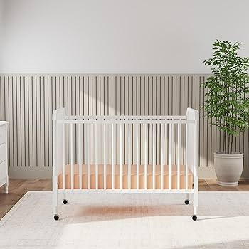 DaVinci Jenny Lind 3-in-1 Convertible Crib in White, Removable Wheels, Greenguard Gold (Mattress ... | Amazon (US)