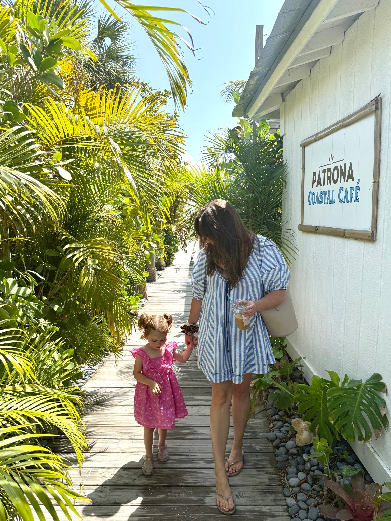 Everyday mom outfit ideas // casual spring/summer outfit ideas, mom outfit of the day

#LTKStyleTip #LTKSeasonal #LTKFamily