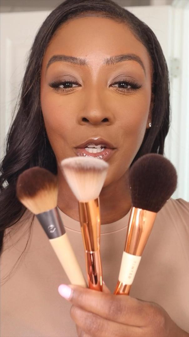Makeup Brushes to apply powder blush✨

#LTKVideo #LTKU #LTKBeauty