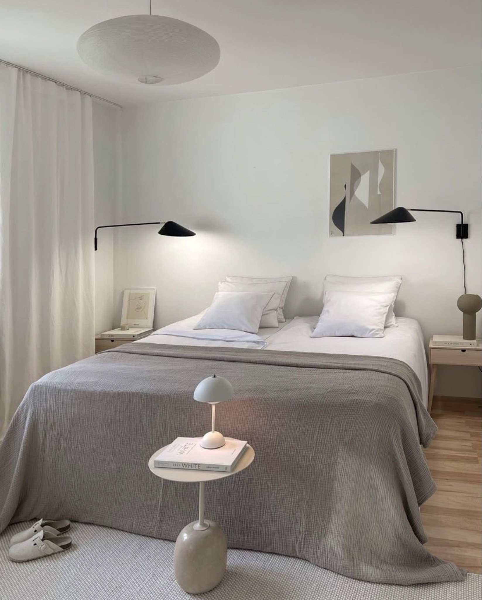 chic home decor items and furniture that make this bedroom so perfect 🤍

• @dekorator_wnetrz 

follow @druxiidesigns designs for daily inspo

#druxiidesigns #interiors #interiordesign #interiorinspo #worldofinteriors #instahome #interiorstyle #vogueliving #homeinspo #interiordecor #homedecor #bedroomdecor #bedroominspo

#LTKfamily #LTKFind #LTKhome