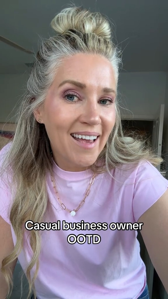 Business owner casual OOTD🩷 

#LTKSeasonal #LTKStyleTip #LTKWorkwear