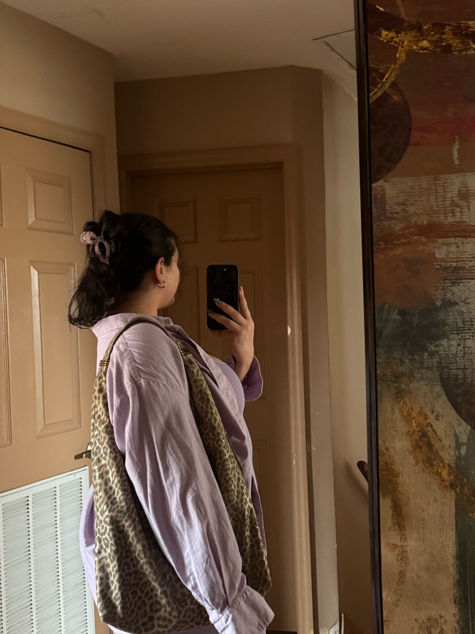 Effortless plus size outfit moments 🤍
This is one of my favorite ways to style a cozy everyday look without sacrificing comfort or shape. I layered a relaxed button-down over a plus size bodysuit for that smooth, snatched feel, then added a lightweight leopard print tote to give the outfit some personality. Finished it off with an easy claw clip hairstyle because low-effort glam will always be my vibe.

If you’re looking for plus size casual outfits, comfortable plus size fashion, or everyday looks that feel cute but wearable — this combo is IT. Saving this for errands, coffee runs, or casual days when you still want to feel put together.

🛍️ All pieces linked + size-inclusive finds below

#PlusSizeFashion #PlusSizeOutfit #CurvyStyle #SizeInclusiveFashion #EverydayOutfit #ComfortableFashion #PlusSizeStyleInspo #LTKCurves #BodyConfidence 

#LTKootd #LTKMidsize #LTKPlusSize