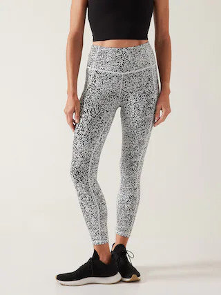 Ultimate Stash Textured 7/8 Tight | Athleta