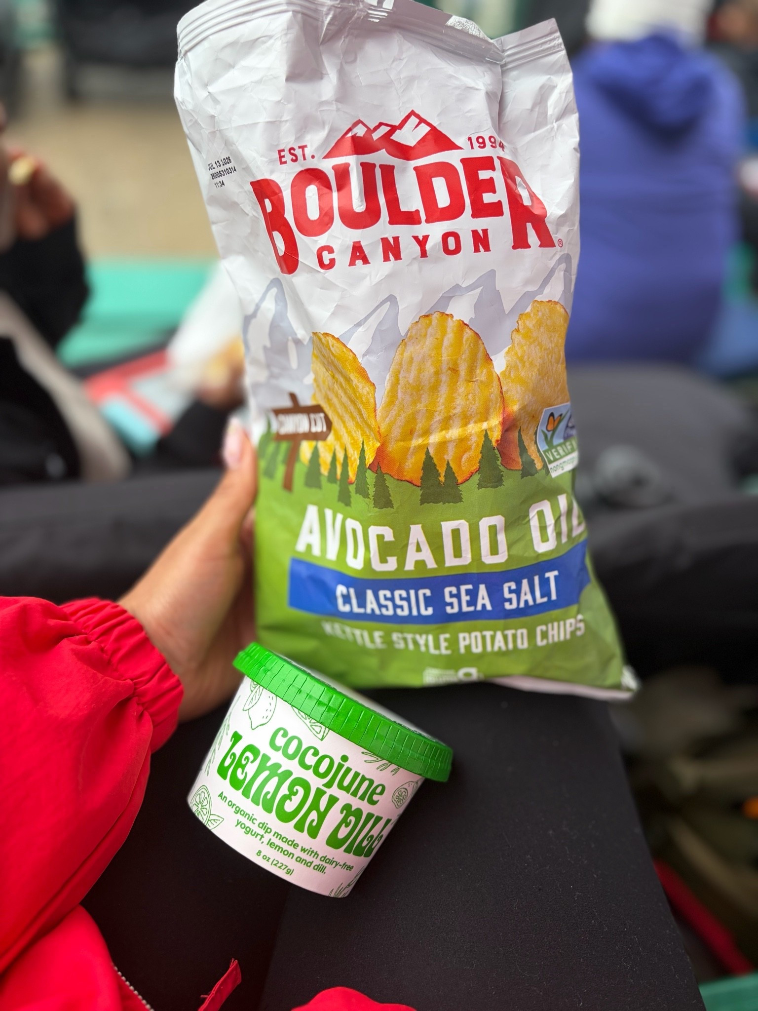 This has become my go to snack combo and it all falls underneath my anti inflammatory diet so it’s a guilt free snack 🙌🏾 Boulder Canyon Avocado oil chips and Cochins Lemon Dill dip for the win 🍋🍟 #antiinflammatorydiet #smartoptions # betterforyouchoices

#LTKfoodie #LTKselfcare #LTKHome