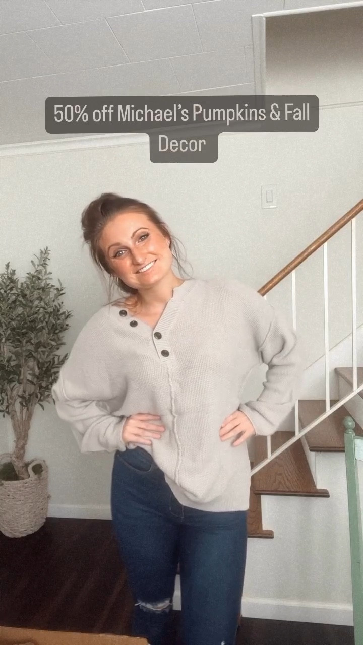 50% off Michael’s Pumpkin Haul 🎃 ✨ Click the LTK link in my Bio for this amazing deal! 
Additional 15% off Promo Code: ZVCRLT6LGDSV
.
.
.
#cozyhome #lovecreekcottage #cottagedreams #cottagecore #cottagelifestyle #cozyvibes #autumn #pumpkinpatch #pumpkinspice

#LTKSeasonal #LTKHalloween #LTKsalealert