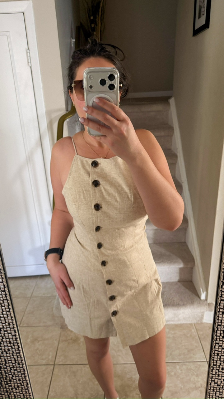 The most PERFECT #linen dress! Snag it while you can! 

#ltkdress #dress #linendress #ltkstyle #fitinspo #fashion #ltkfashion