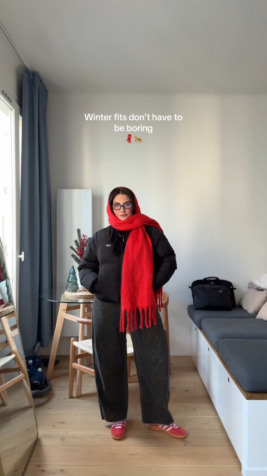 Pop of red always 

#LTKstyletip #LTKmidsize #LTKcurves
