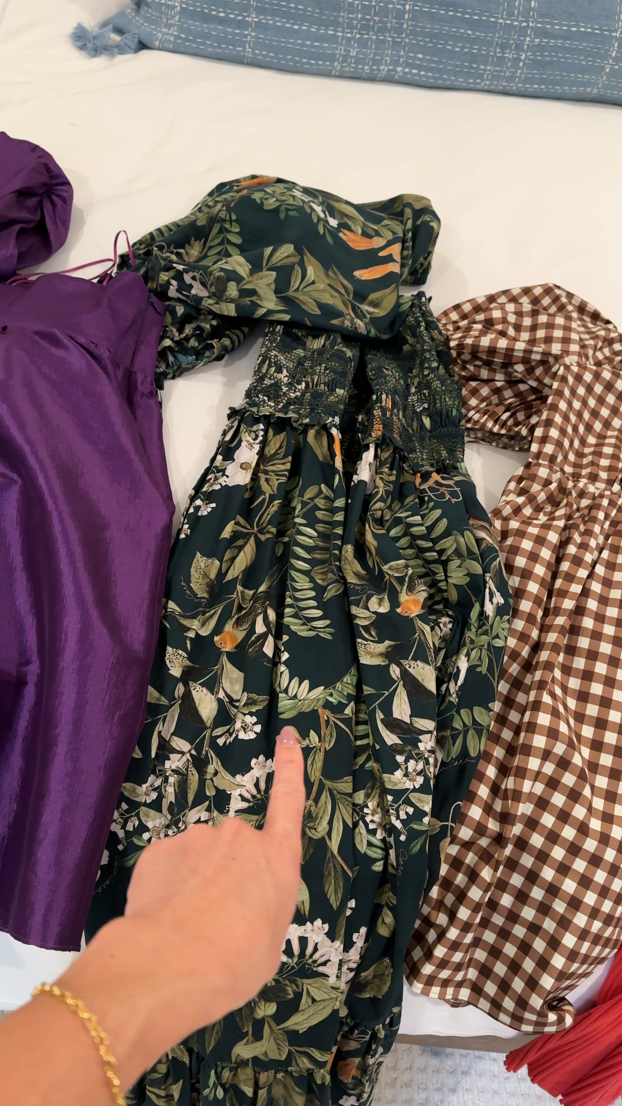 Time to pack for LTK Con and the Amazon Creator Conference 

The purple and floral dresses dresses would also be fun for fall weddings, family pictures and holiday parties. The gingham would be so fun for a country concert. 

I linked the shoes and clutches I’m packing too. 

#LTKCon #LTKVideo #LTKparties