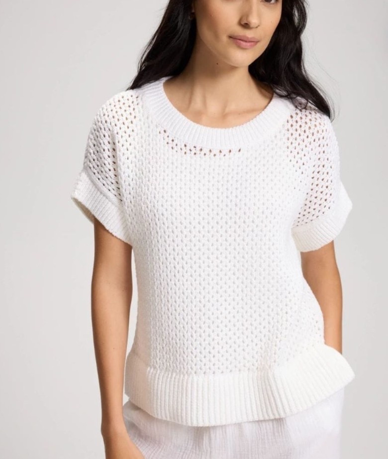 Top On Sale!

#LTKOver40 #LTKTravel #LTKSaleAlert