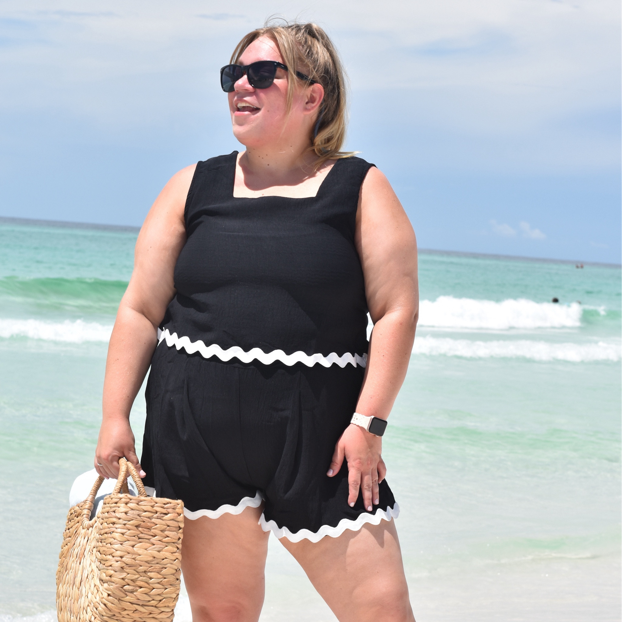 In love with this two piece matching set from Amazon 🖤🤍

#LTKTravel #LTKPlusSize #LTKSeasonal