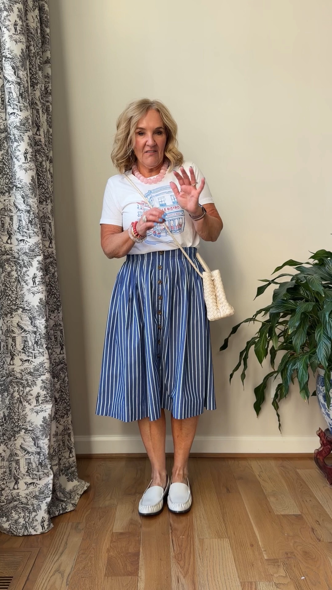 Tee size medium 
Skirt size small reg 
Loafers sew from loft. There leather. But a stiff leather need to be broken in 
Small leather satchel 

#LTKOver40 #LTKSaleAlert #LTKSeasonal