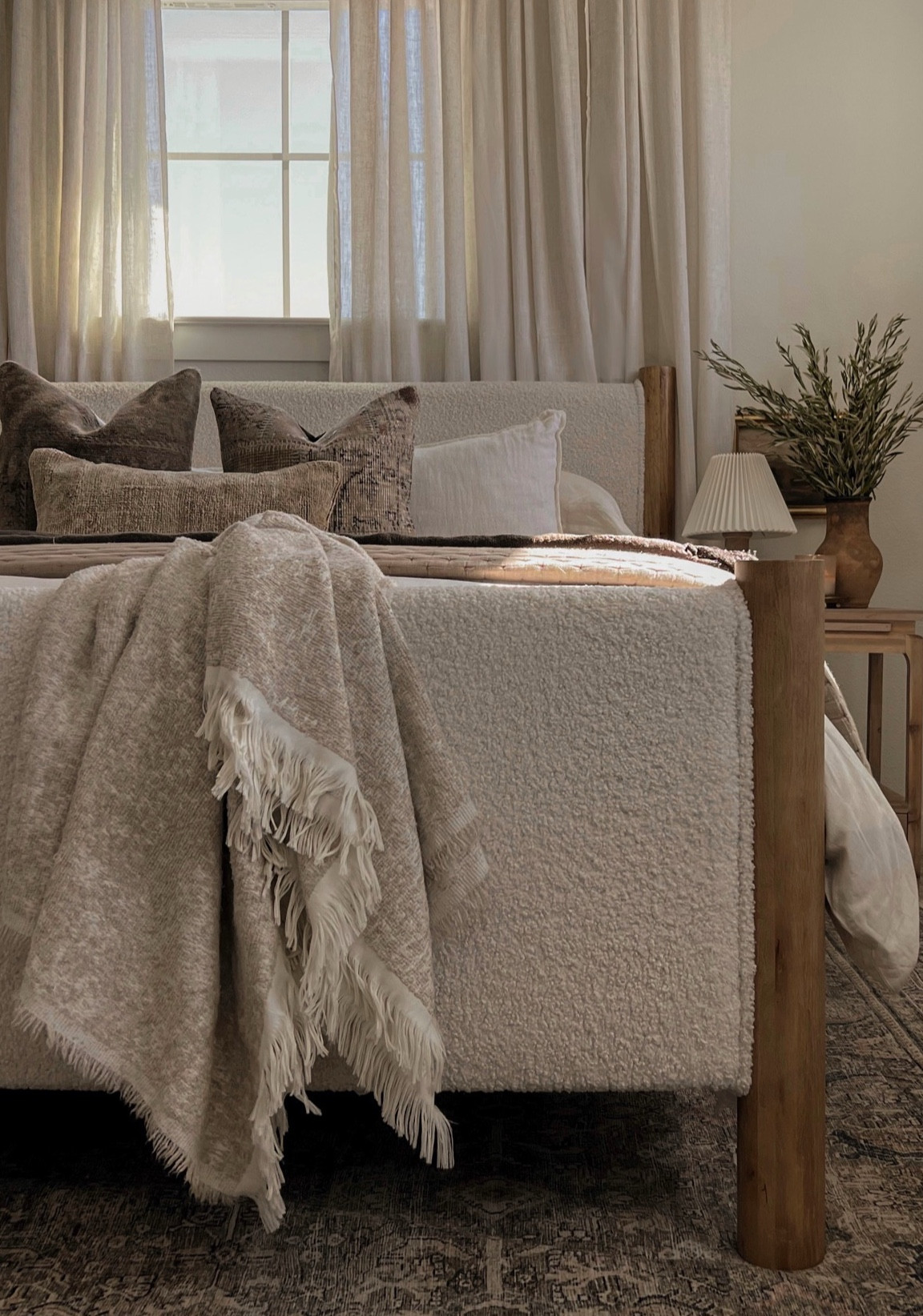 Bedroom details ❤️

#LTKSaleAlert #LTKStyleTip #LTKHome