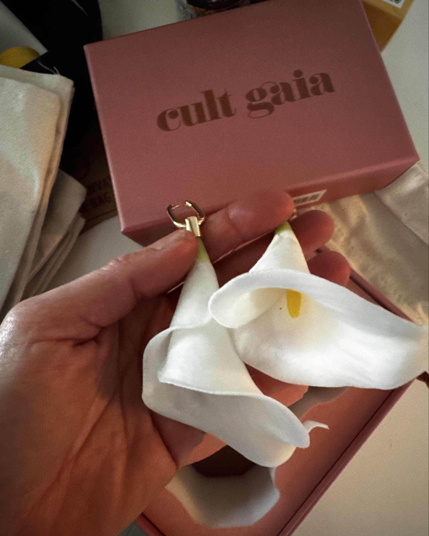 Obsessed with these! I borrowed them from my friend and then I had to buy myself a pair 🙌☺️