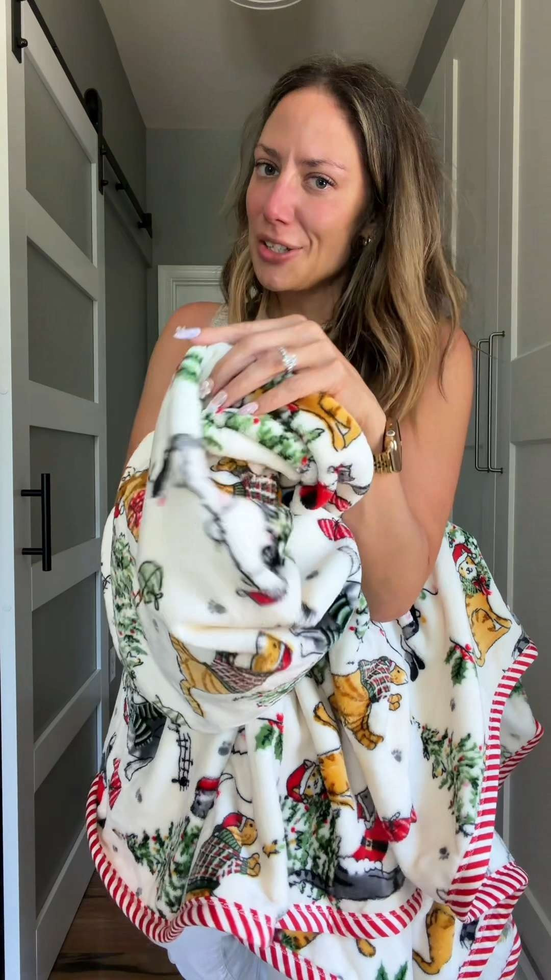 I just love the print on this blanket plus the candy cane details🎄☁️

#LTKHome #LTKHoliday #holidaydecor #cozyhome #earnscommissions 

 #LTKSeasonal #LTKHome