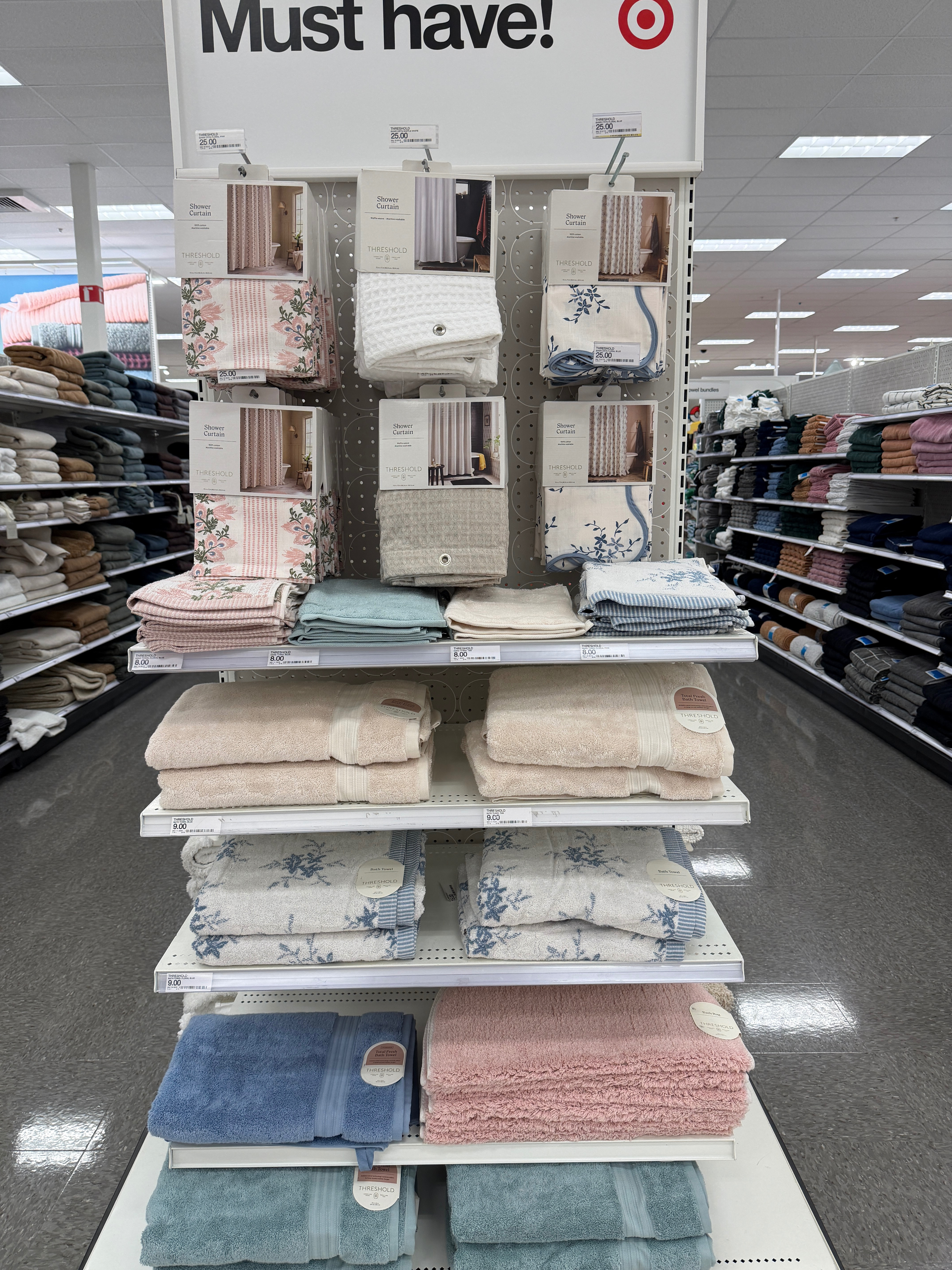Your bathroom glow-up starts at Target 🤍✨ The new Threshold collection is full of cozy bedding, plush towels, and elevated details that look way more expensive than they are. The prettiest refresh for a home that feels calm, cozy, and curated. 🫧 #TargetFinds #ThresholdStyle #HomeDecor #BedroomRefresh #BathroomInspo 

 #LTKHome