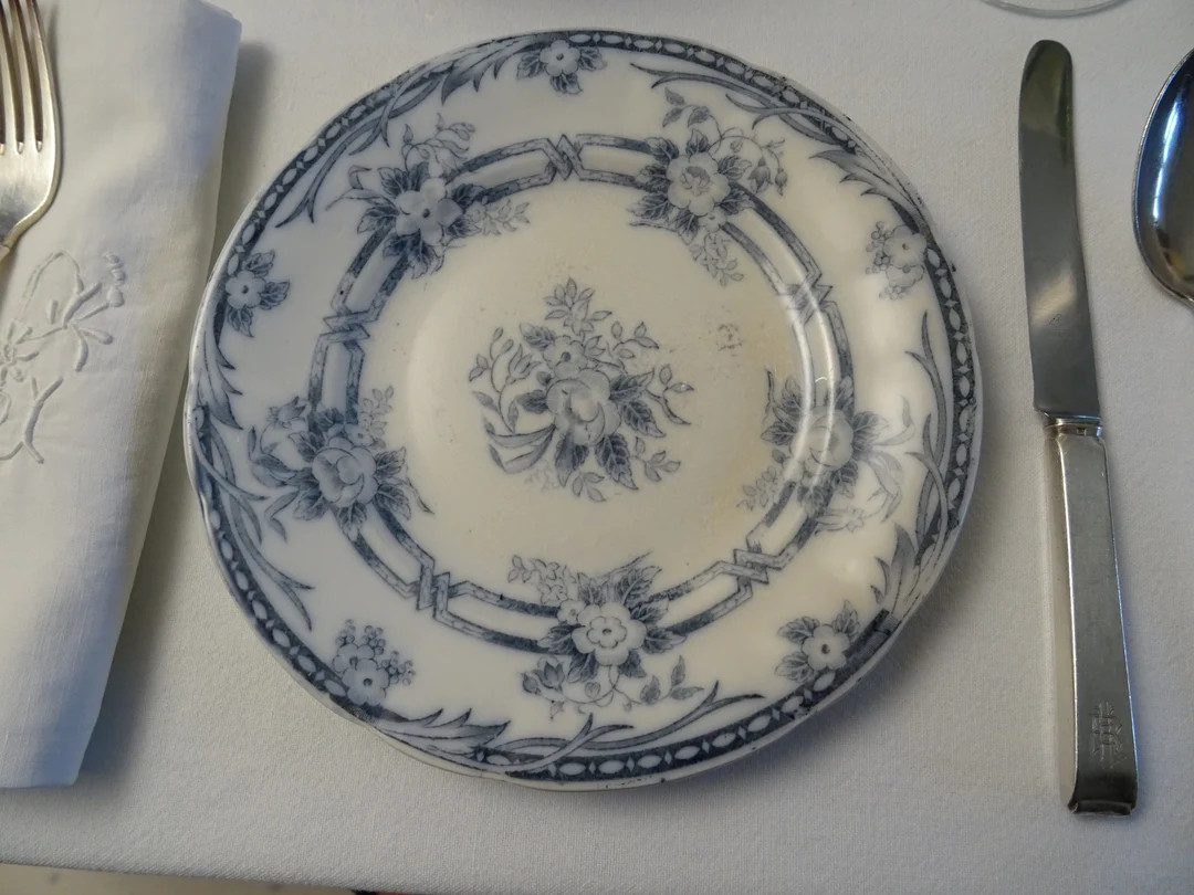 1 de 4, Assiettes à dessert de Sarreguemines "CERES" de France, Qualité 2, 1880, Faïence, Iron... | Etsy (US)