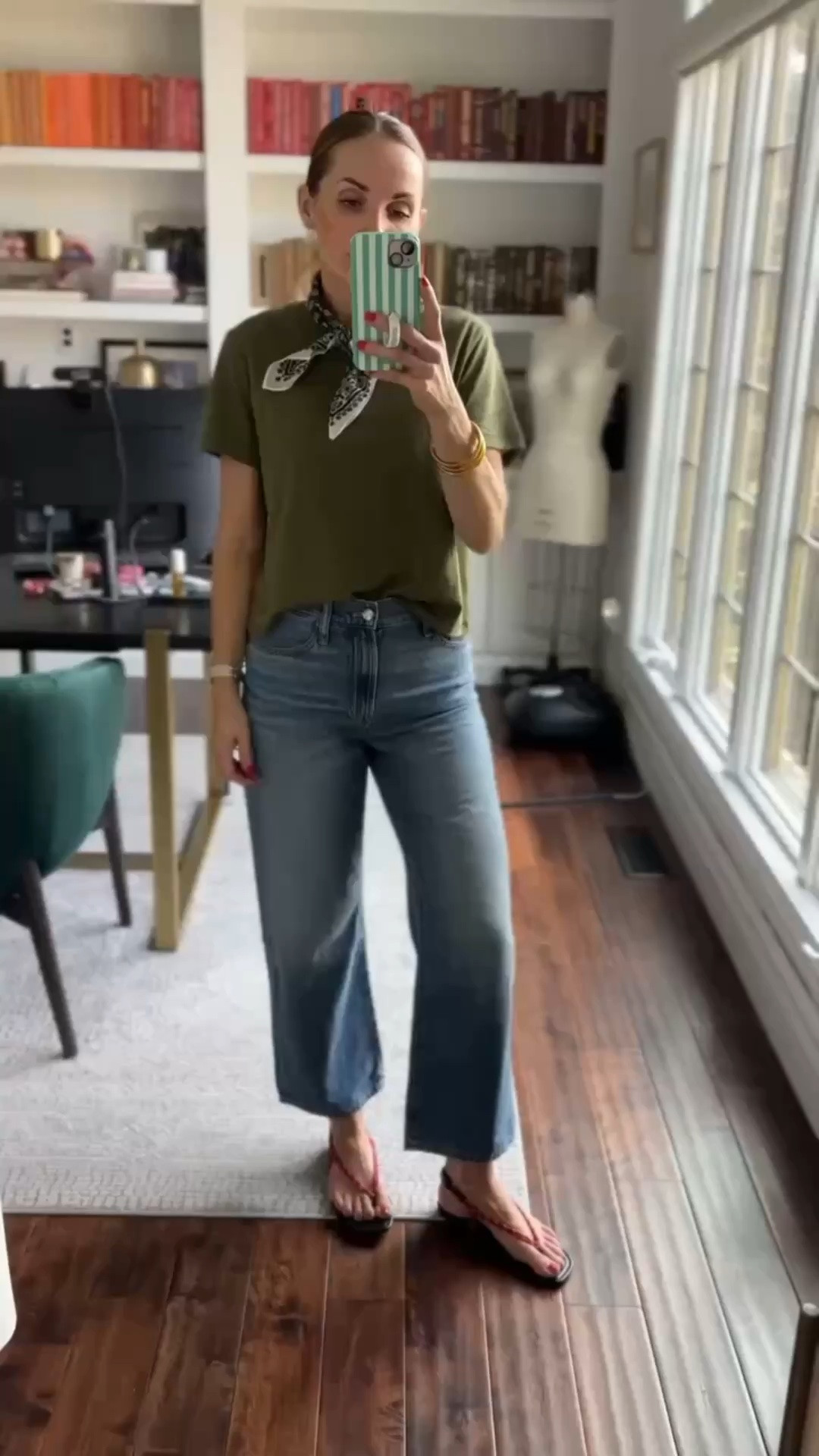 @Madewell airy denim is so light weight and comes in one of my favorite cuts. Get your true size

#LTKootd #LTKgrwm