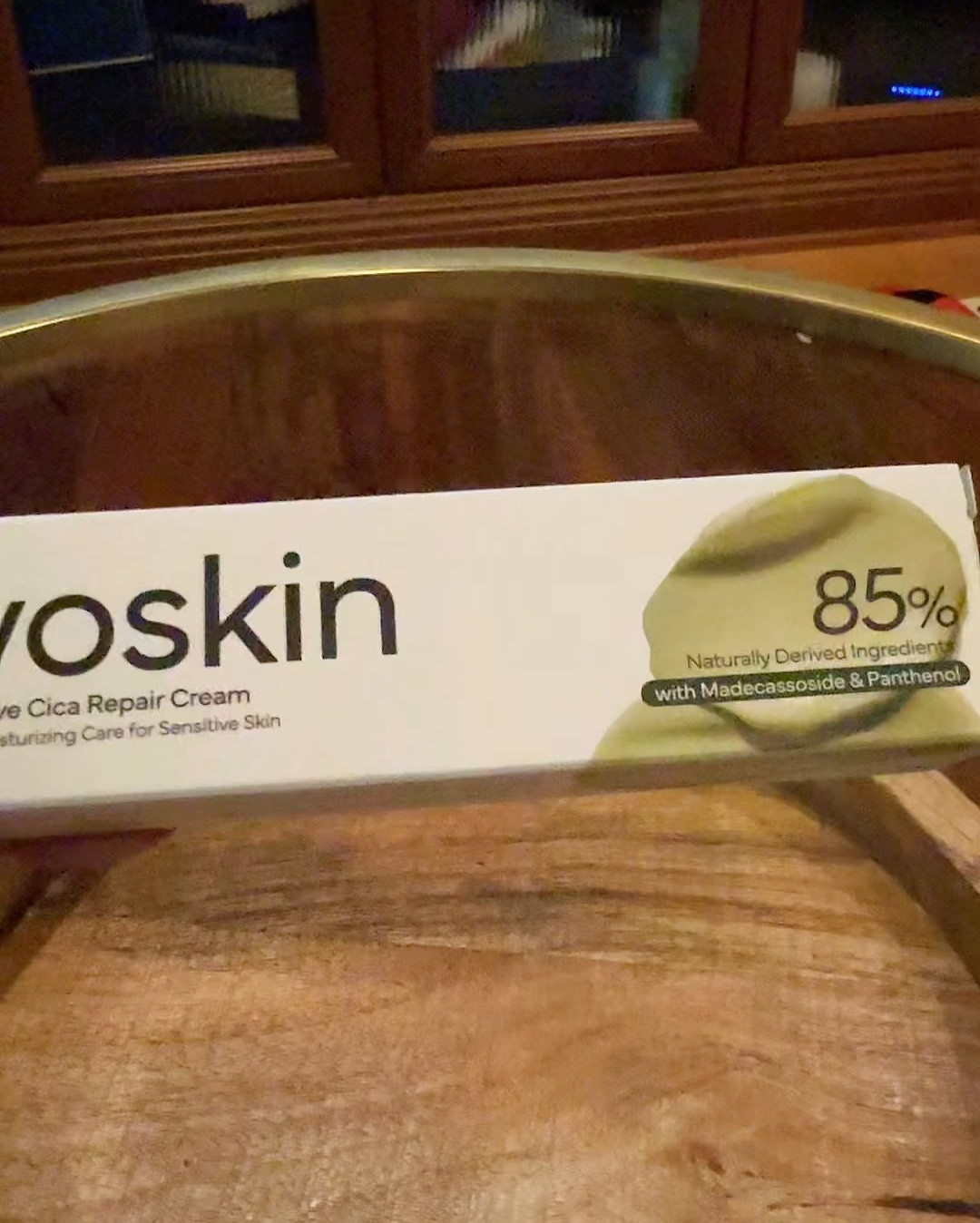 Trying the Ivoskin Intensive Cica Repair Cream 🌿

This cream feels soothing and moisturizing on the skin and is designed to help support the skin barrier. It applies smoothly and feels calming, especially when skin feels dry, stressed, or sensitive.

I like this for days when my skin needs extra comfort and hydration without feeling heavy.

#unboxingfunnowreviews #cicacream #sensitiveskin #skincarereview


#LTKBeauty