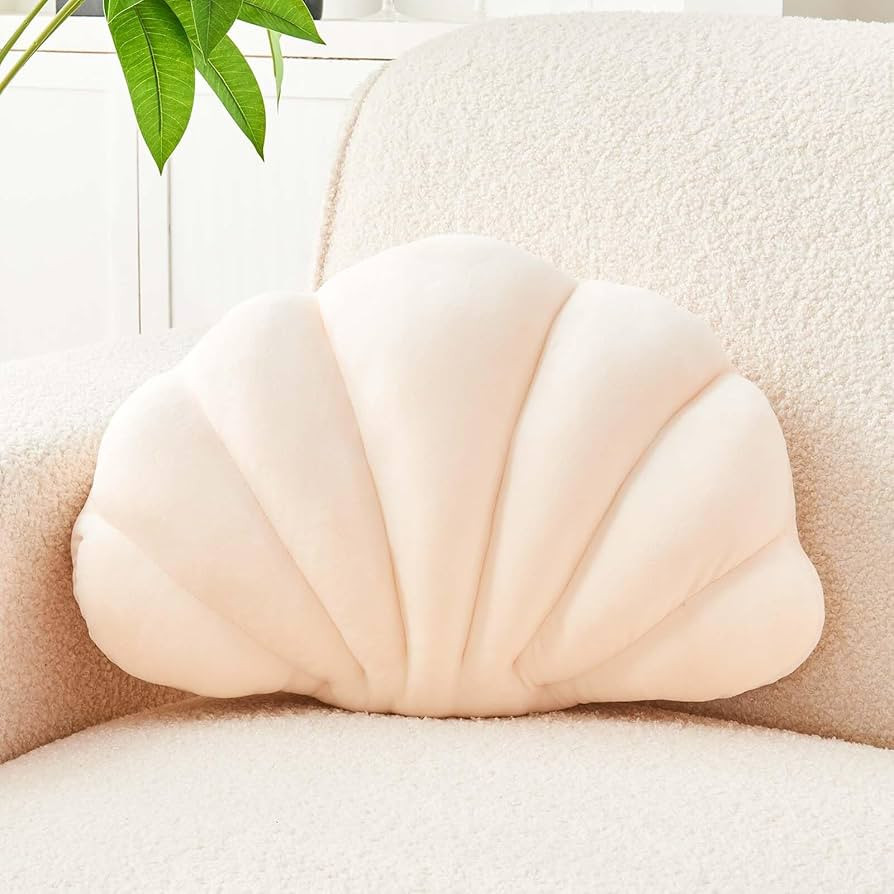 Uvvyui Beige Seashell Decorative Throw Pillow, Soft Velvet Shell Shaped Pillow, 13x10 inches | Amazon (US)