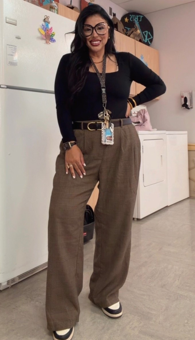 🖤🤎

#LTKMidsize #LTKootd #LTKvlog