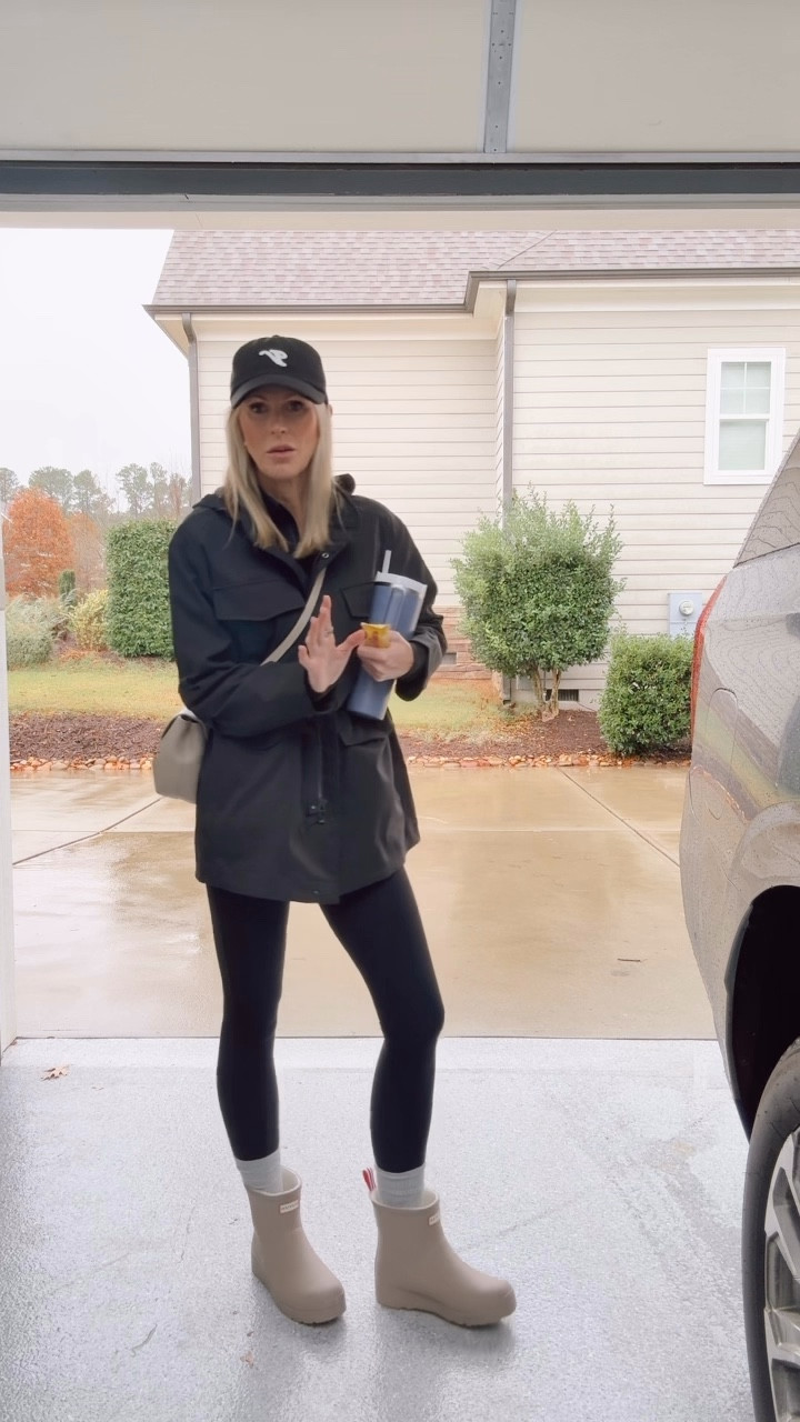 Rainy day outfit 

#LTKmorningroutine #LTKGiftGuide #LTKdayinmylife