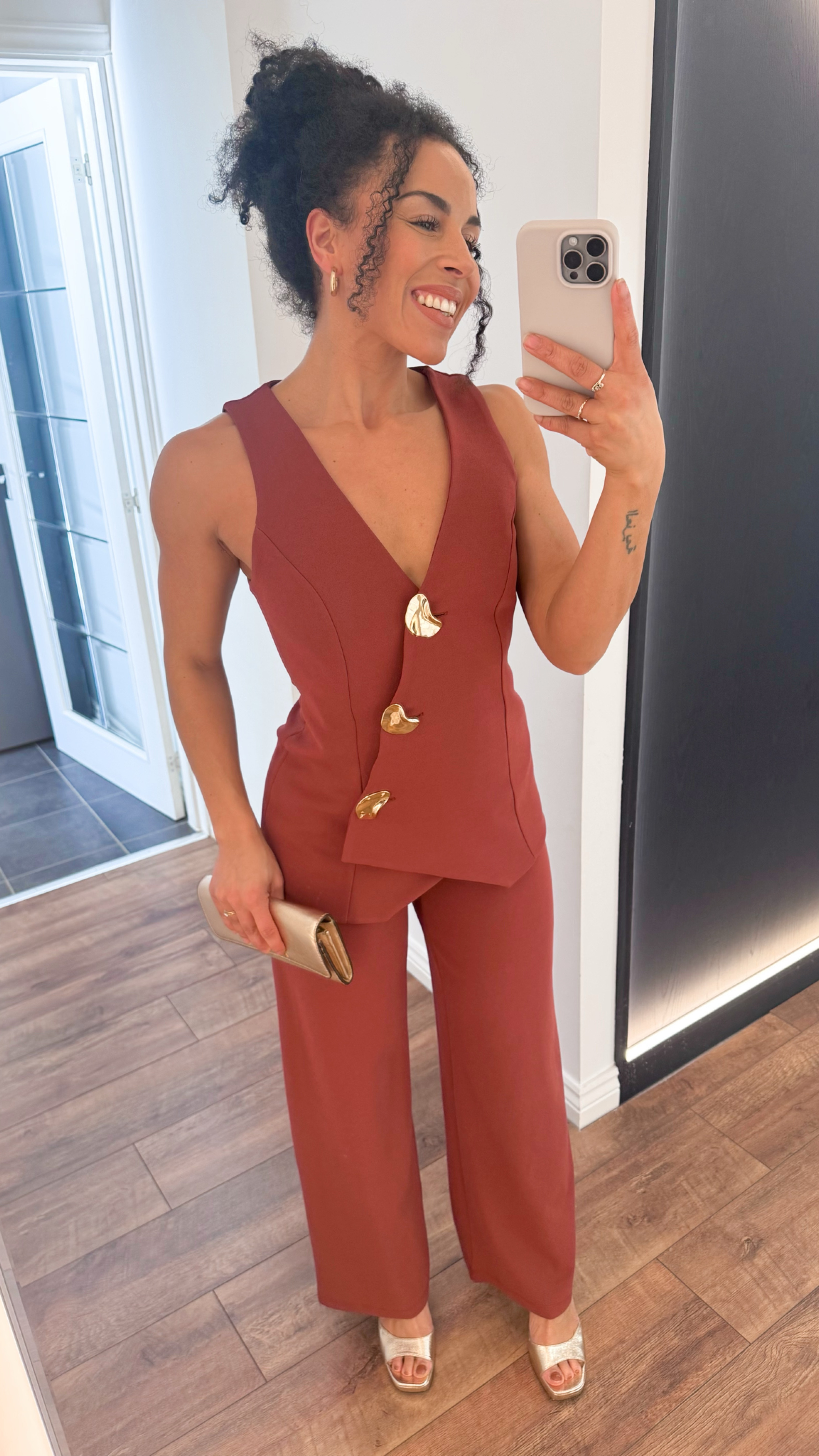 The most perfect after work event jumpsuit! The gold buttons on this 😍

Wearing size 6. 

#dinnerdate #datenight #jumpsuit #gold #heels #eveningwear

#LTKspring #LTKuk #LTKworkwear