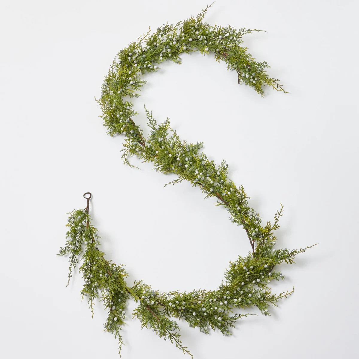 Seeding Winter Juniper Berry Greenery Classic Christmas Garland Holiday Table Runner | Darby Creek Trading