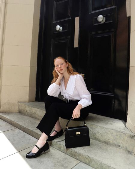 White Blouse, Statement Collar Blouse, Peter Pan Collar Blouse, Nobody’s Child, Black Jeans, High Rise Jeans, Mom Jeans, Everlane, Black Bag, Black and Gold Bag, Marks and Spencer, Celine, Chic Bag, Classic Bag, Work Bag, Workwear, Office Outfit, Chic Style.

#LTKworkwear #LTKeurope #LTKSeasonal
