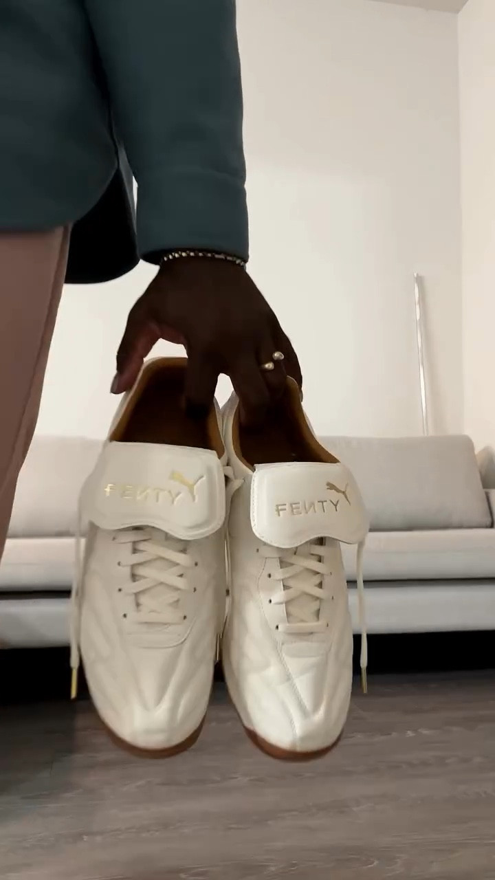 Balancing style and comfort all day long! #FENTYPUMAPARTNER Whether I’m grabbing groceries, catching up with my friend over boba tea, or hunting for the perfect furniture piece, my @pumasportstyle Avanti keeps me looking fresh and feeling cozy 👟🛒🧋🛋️ 
#FENTYxPUMA
-
#outfitvideo #dayinmylife

#LTKVideo #LTKMens