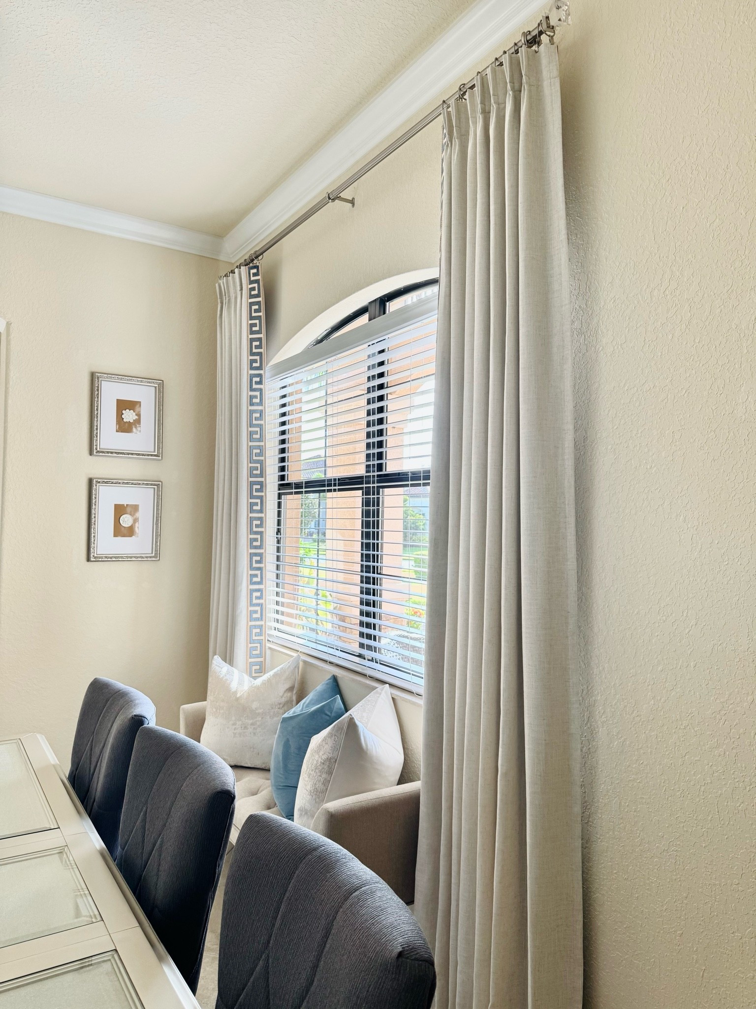 🤍Create a designer look in your home with these gorgeous & affordable pinch pleated drapes from Amazon! We used 1pk of 40"x108" to frame the window in our formal dining room, natural color. I added the gorgeous decorative drapery trim using fabric tape!!! 

Home Decor | Designer Luxe for Less | Neutral Decor | Transitional Decor | Window Treatments | Renter Friendly Decor | Amazon Home

#LTKHome #LTKSeasonal