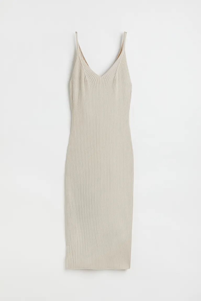 Fitted, calf-length dress in a rib-knit viscose blend. Narrow shoulder straps and V-neck front an... | H&M (US)