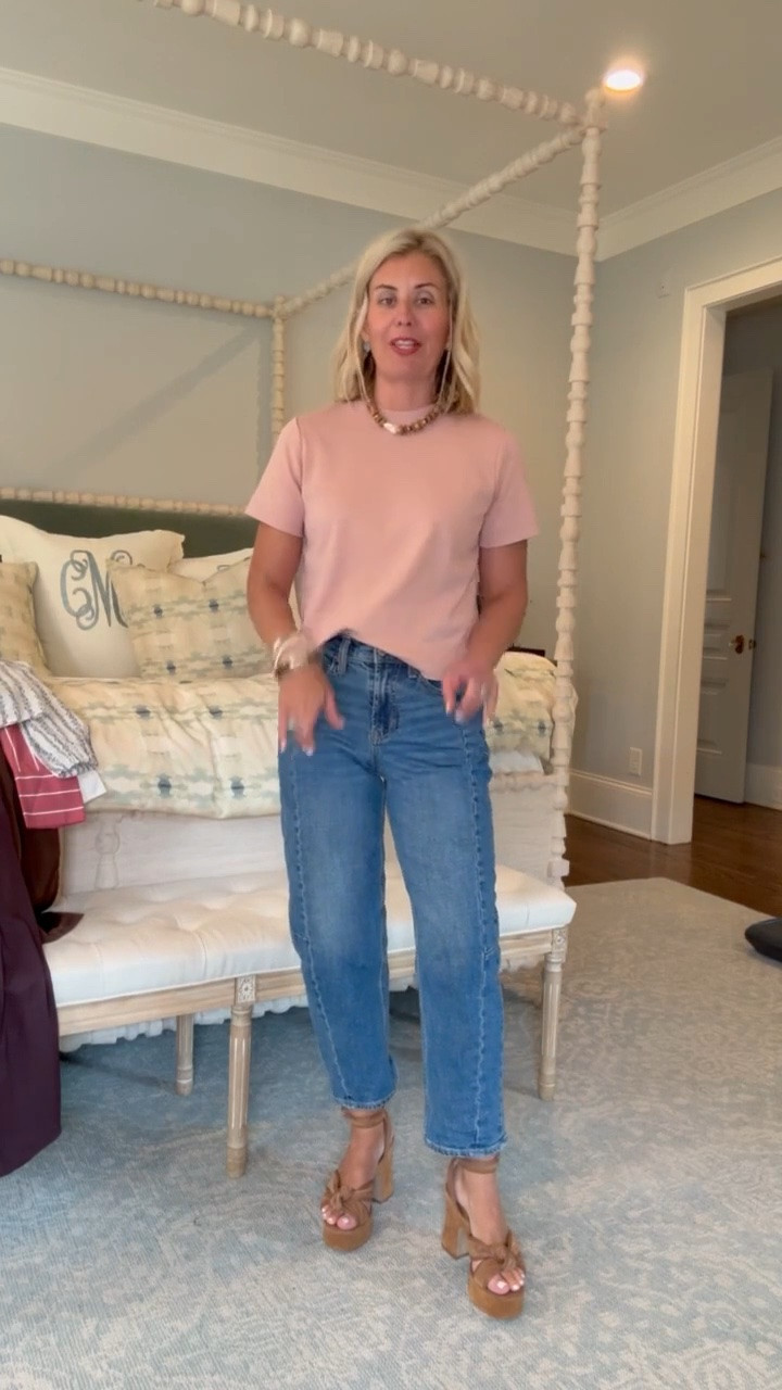 My very favorite barrel jeans are back at Old Navy!! I’m in small petite tee, 0 regular jeans and 8 heels. 

*code mixandmatch for 25% off Erin McDermott

#LTKOver40 #LTKSeasonal #LTKPetite
