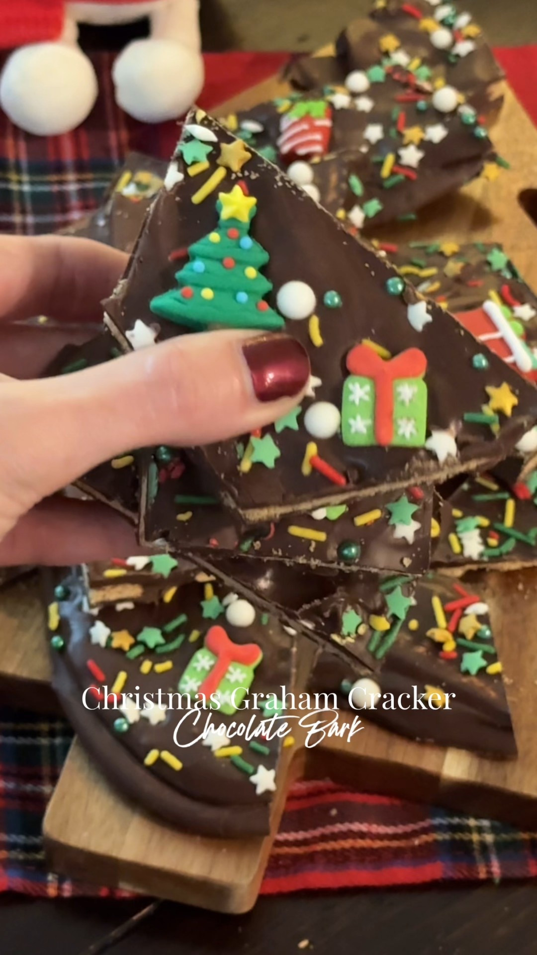 Linking everything I used to make this super easy homemade chocolate graham cracker bark! 🎄

#LTKSeasonal #LTKHome #LTKHoliday