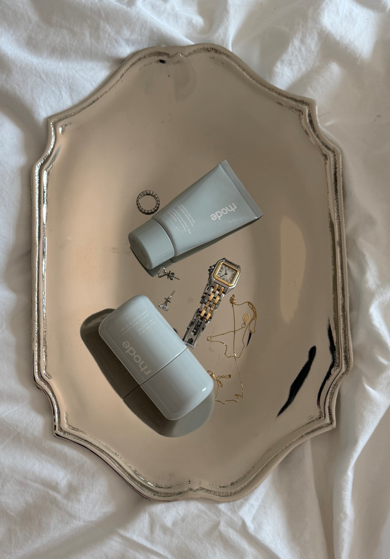 As a 35 year old mum of 2, these are an absolute must if you want dewy buttery skin 