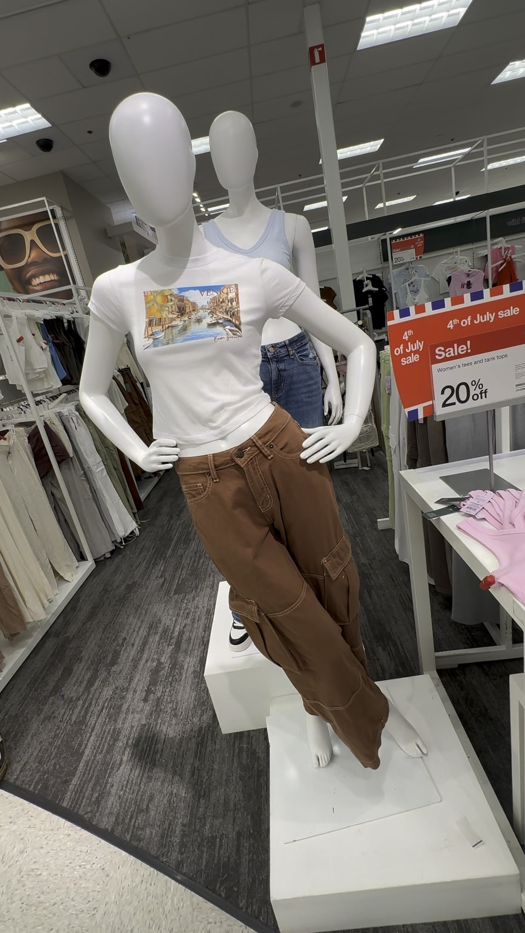 Cutest outfit idea at target! These brown cargos are perfect for summer and fall and I love the baby tee they're paired with! Both come up to 4X.
...............
Cargo pants cargos plus size pants plus size cargos brown cargo pants baby tee crop tee cropped tee free people dupe vuori dupe Alo dupe outfit ideas fall outfit ideas summer outfit ideas cargos under $20 cargos under $50 back to school outfits teen outfit trending outfit summer trends fall trends Trending pants chocolate pants chocolate cargos 

#LTKStyleTip #LTKPlusSize #LTKFindsUnder50