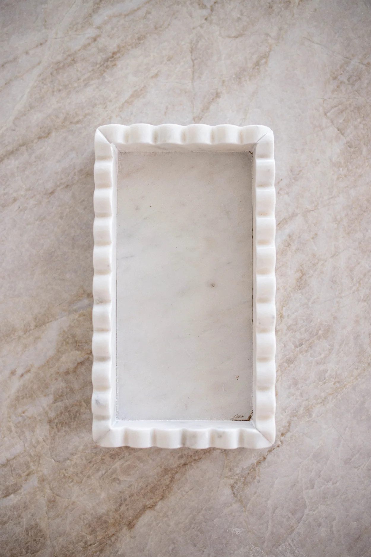 White Marble Scalloped Bridge Tray | By Luxe B Co. | luxe bCO