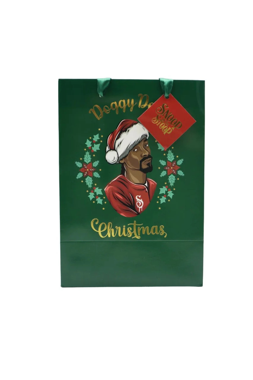 Snoop Dogg Doggy Dogg Christmas Green Paper Gift Bag, 10" | Walmart (US)